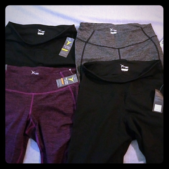 Old Navy Pants - Brand New Old Navy Active leggings